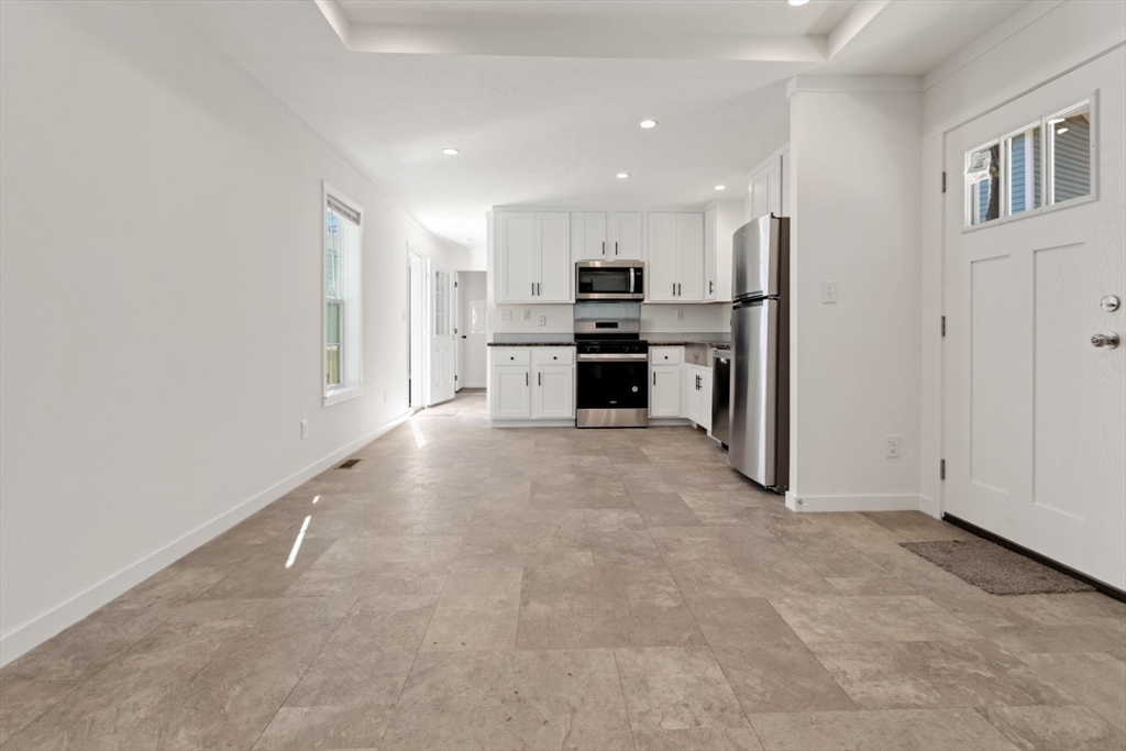 103 Newbury Street, Unit 3 Danvers, MA 01923 - Photo 22 of 40