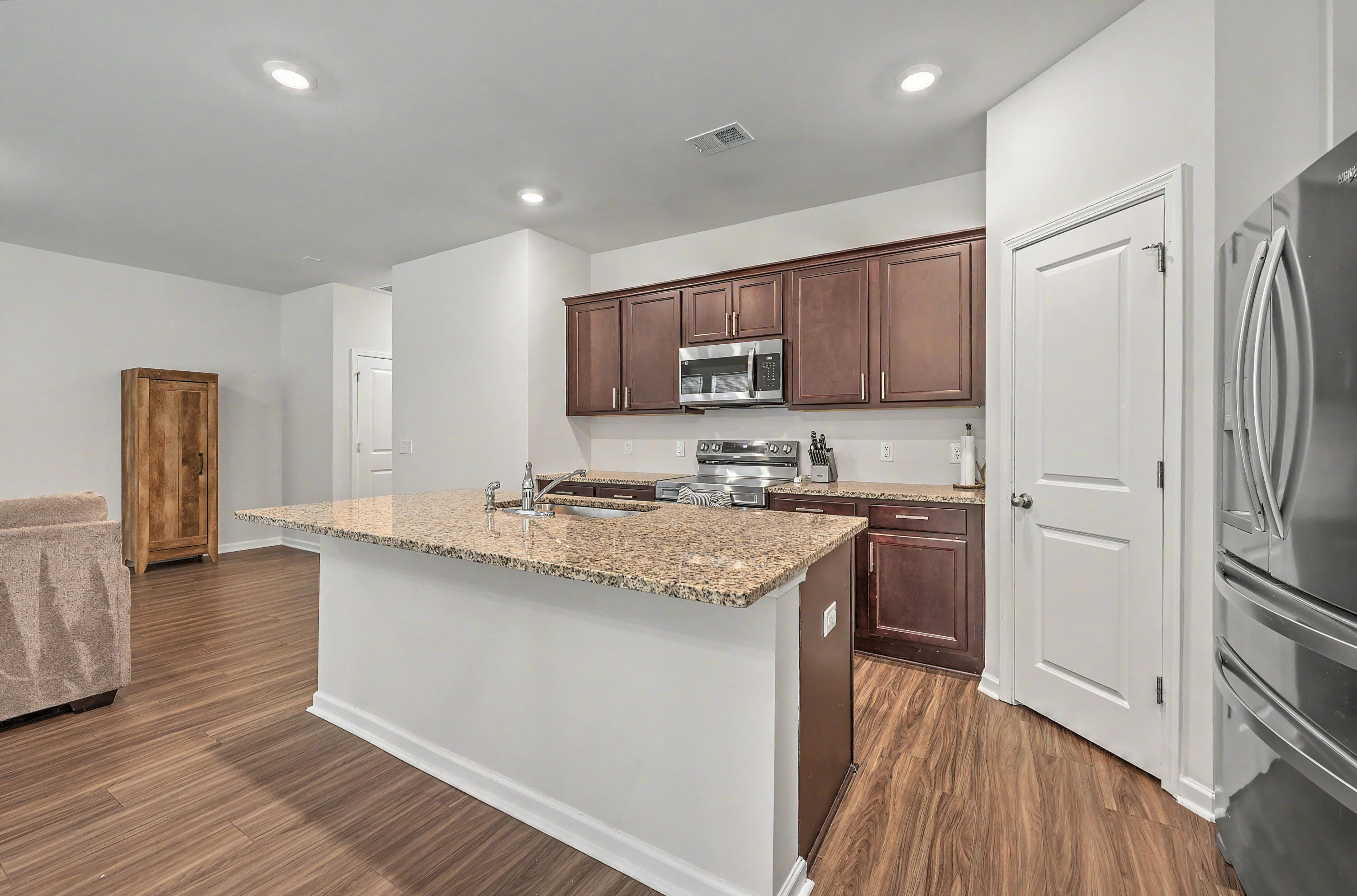 557 Abigail Street Moncks Corner, SC 29461 - Photo 19 of 44