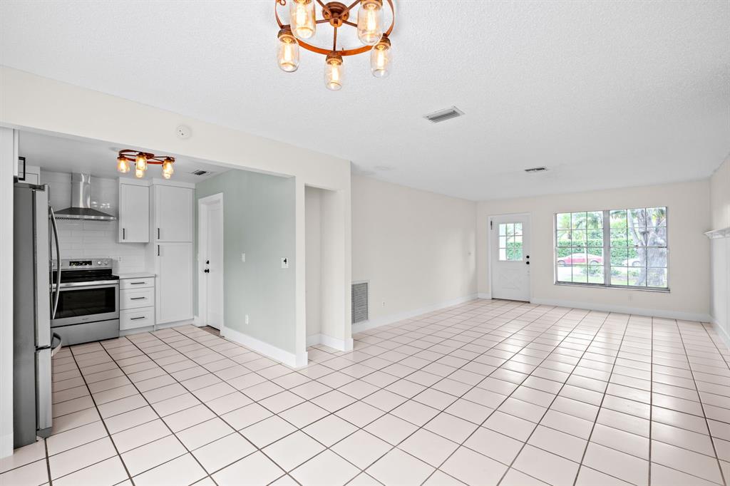 4700 Southwest 199th Avenue Southwest Ranches, FL 33332 - Photo 11 of 49