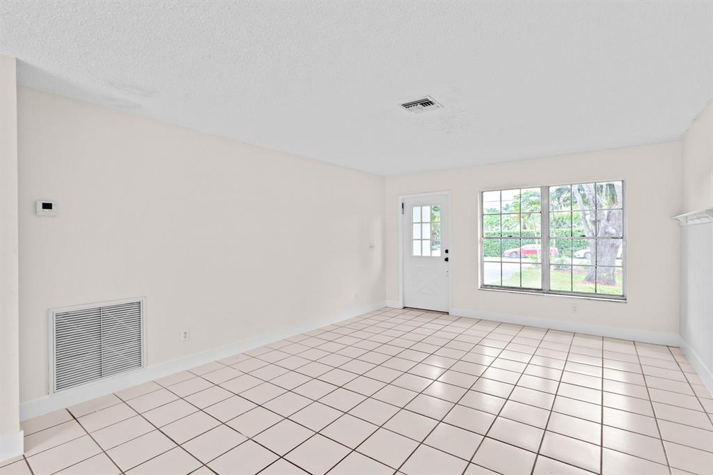 4700 Southwest 199th Avenue Southwest Ranches, FL 33332 - Photo 16 of 49