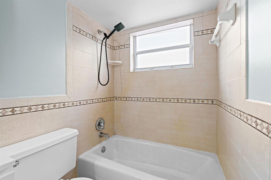 4700 Southwest 199th Avenue Southwest Ranches, FL 33332 - Photo 22 of 49