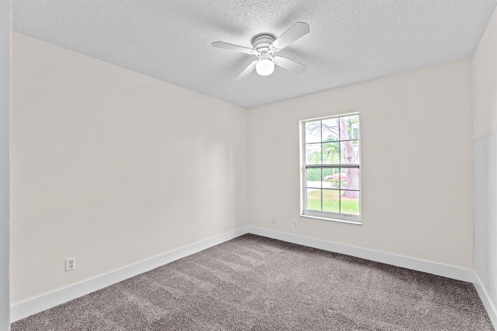 4700 Southwest 199th Avenue Southwest Ranches, FL 33332 - Photo 24 of 49