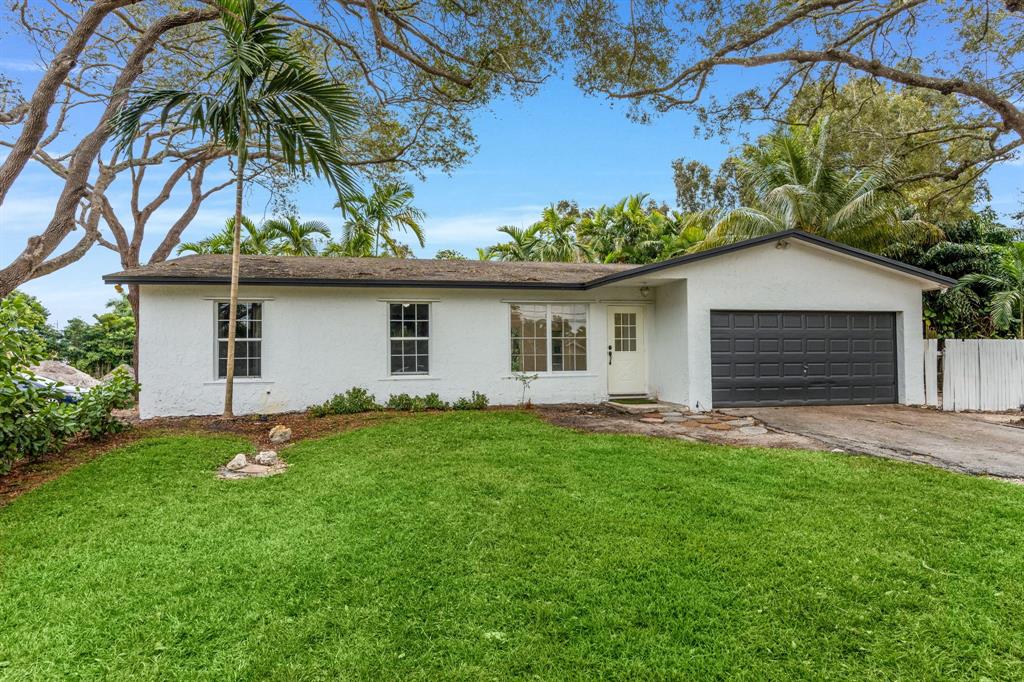 4700 Southwest 199th Avenue Southwest Ranches, FL 33332 - Photo 3 of 49