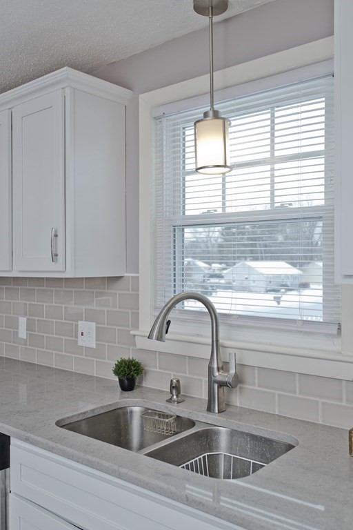 68 Cheyenne Road Springfield, MA 01109 - Photo 13 of 42