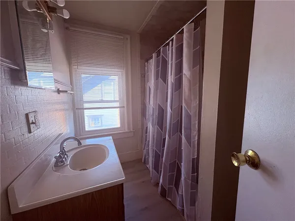 $1,150 | 61 Church Street, Unit 3, Oneonta, NY 13820