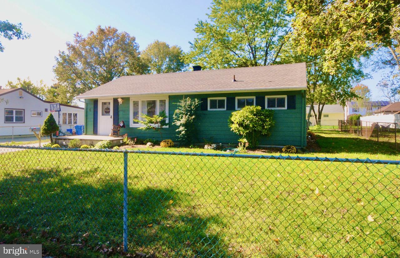 4 Estate Road Lumberton, NJ 08048 - Photo 1 of 39