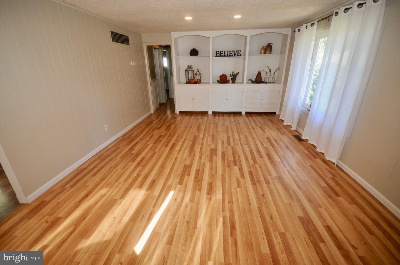 4 Estate Road Lumberton, NJ 08048 - Photo 5 of 39