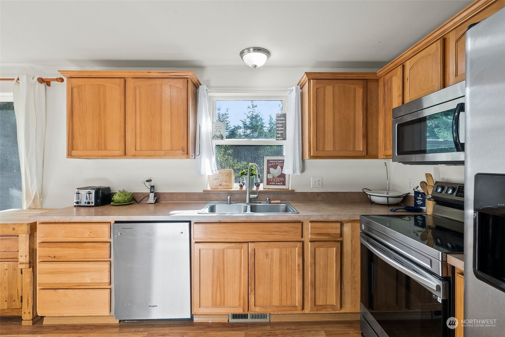 18308 Rampart Drive Southeast Yelm, WA 98597 - Photo 11 of 28