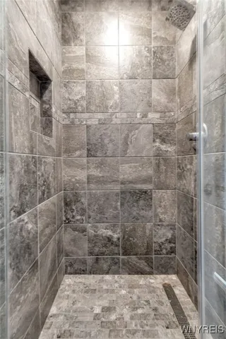 $975,000 | 37 Ojibwa Circle, Buffalo, NY 14202