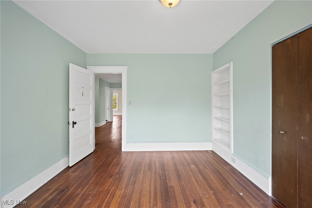 1796 South Green Road Cleveland, OH 44121 - Photo 26 of 35