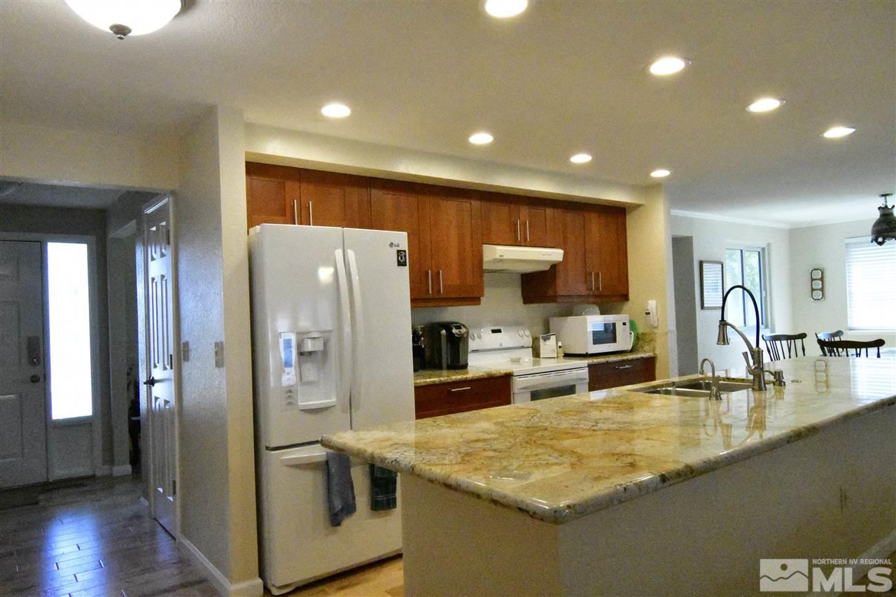 1690 Zolezzi Lane Reno, NV 89511 - Photo 4 of 17 Photo 4