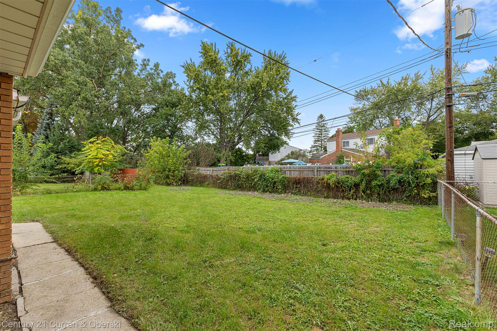 11276 Pardee Road Taylor, MI 48180 - Photo 48 of 58 52.jpg