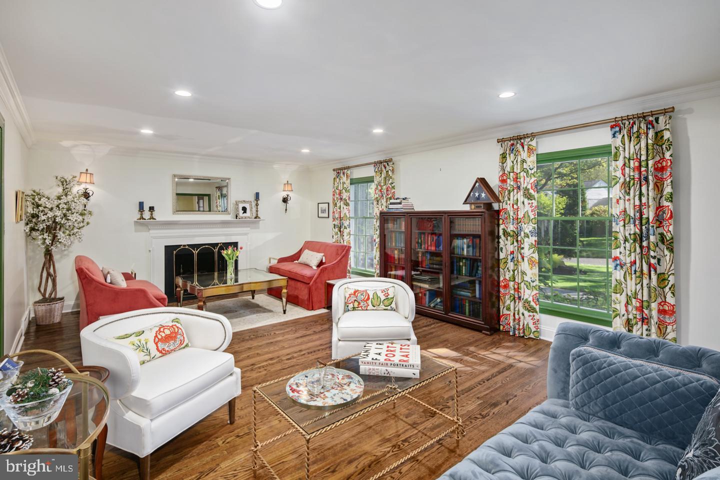 1472 Gunpowder Road Rydal, PA 19046 - Photo 6 of 53 Living room