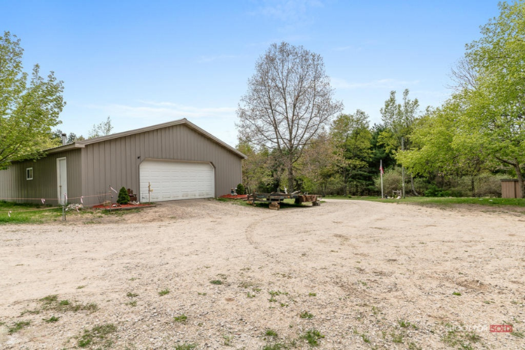 4190 East Baker Road Hesperia, MI 49421 - Photo 19 of 27 4190 E. Baker024 LoRes