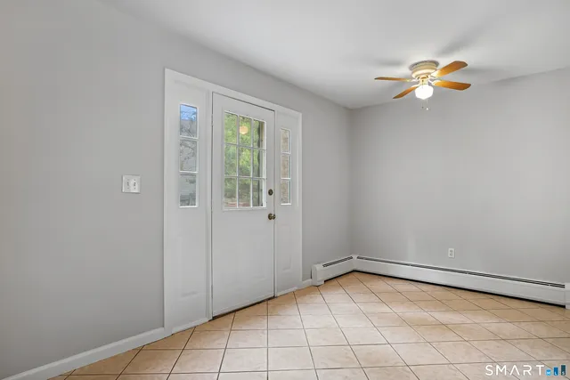 $340,000 | 240 Sunnyridge Avenue, Unit 63, Fairfield, CT 06824