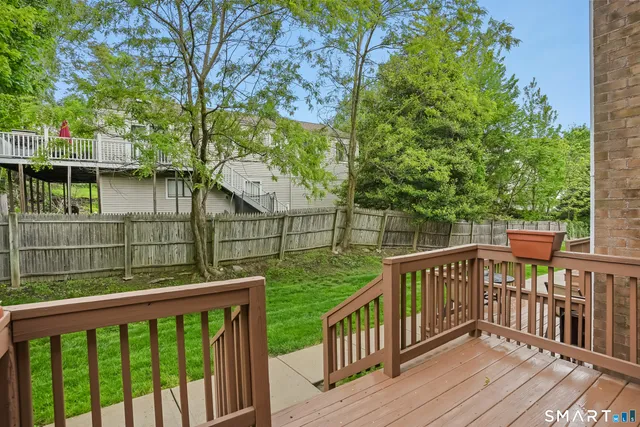 $340,000 | 240 Sunnyridge Avenue, Unit 63, Fairfield, CT 06824