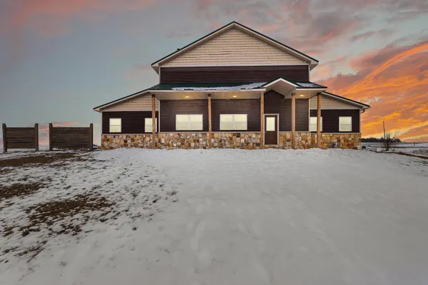 $700,000 | W3335 Bauer Road, Leroy, WI 53050
