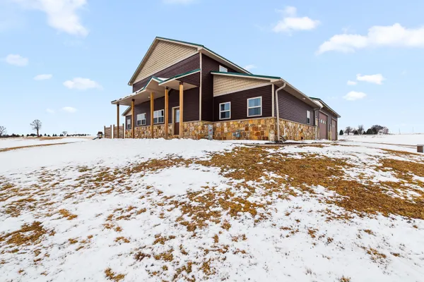 $700,000 | W3335 Bauer Road, Leroy, WI 53050