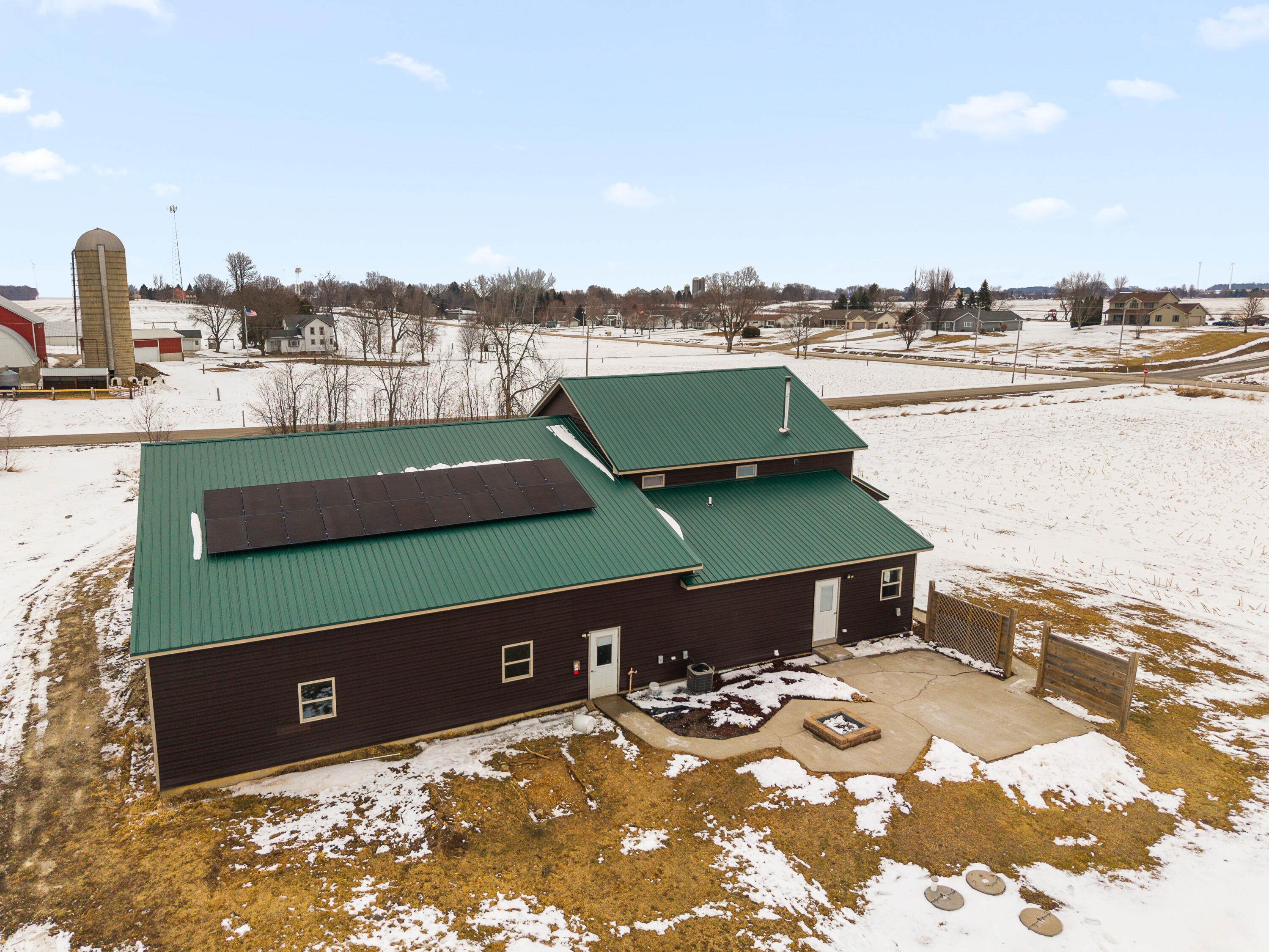 W3335 Bauer Road Leroy, WI 53050 - Photo 41 of 45 Side of house