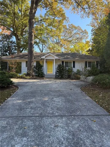$3,200 | 2961 Parkridge Drive Northeast, Atlanta, GA 30319