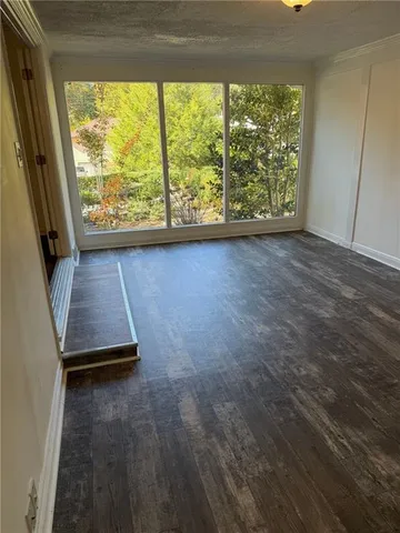 $3,200 | 2961 Parkridge Drive Northeast, Atlanta, GA 30319