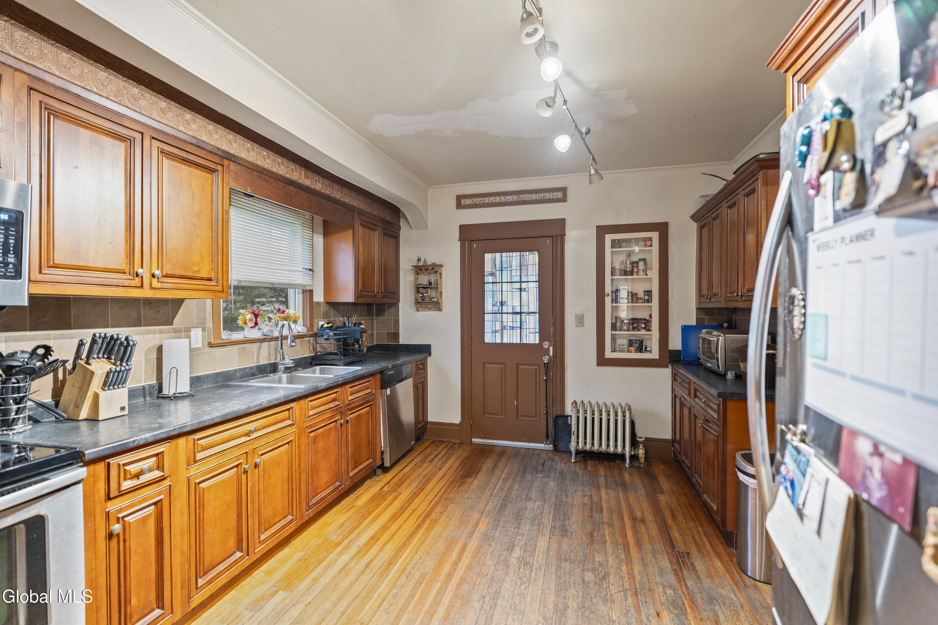 4 Morgan Terrace Castleton-on-Hudson, NY 12033 - Photo 6 of 25 DSC00613