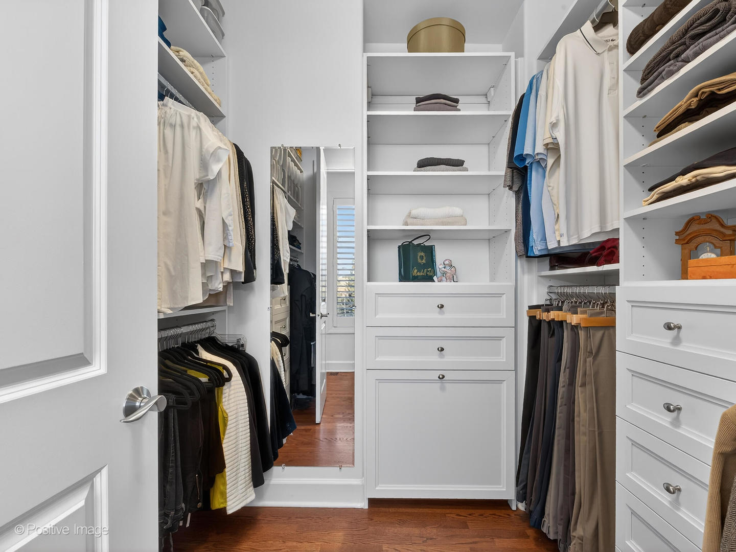 285 Middaugh Road Clarendon Hills, IL 60514 - Photo 13 of 37