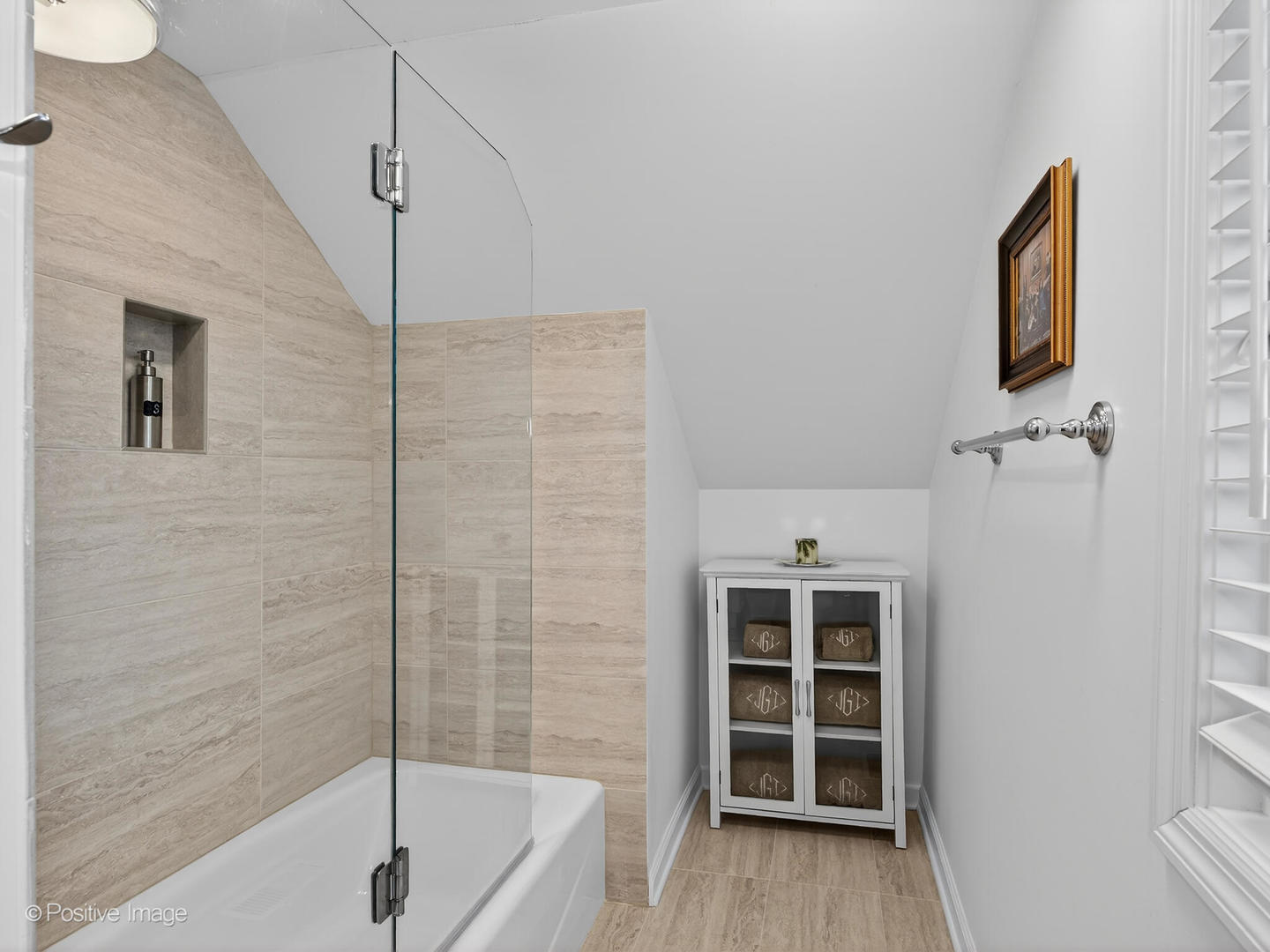 285 Middaugh Road Clarendon Hills, IL 60514 - Photo 19 of 37