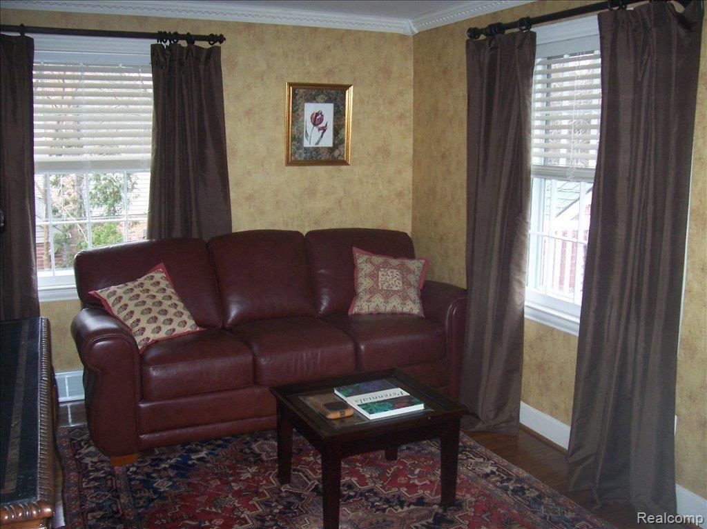 794 Pemberton Road Grosse Pointe, MI 48230 - Photo 12 of 18 den