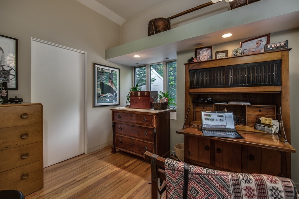 321 Bedford Road Carlisle, MA 01741 - Photo 17 of 30 Gallery Image 17