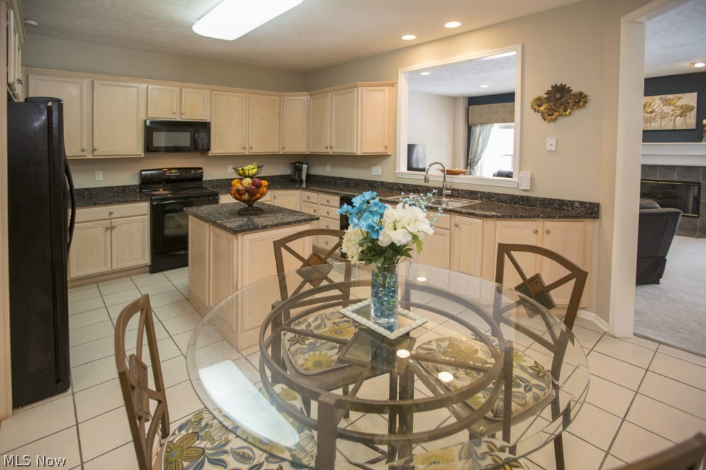 30255 Center Ridge Road, Unit 9 Westlake, OH 44145 - Photo 13 of 24 Gallery Image 13