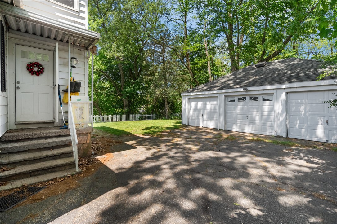 129 Lefrancois Boulevard Woonsocket, RI 02895 - Photo 3 of 43