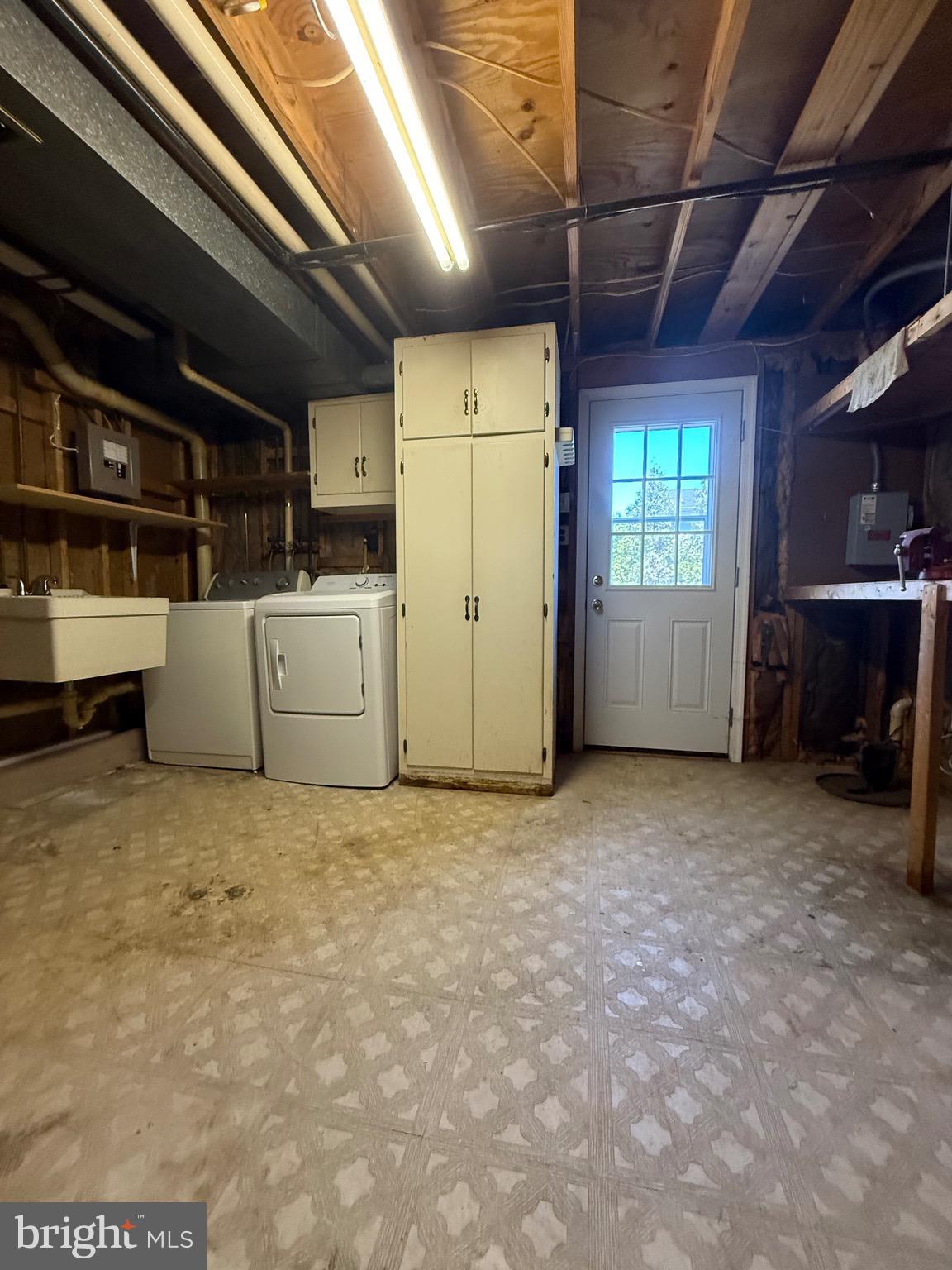 4834 Vicky Road Baltimore, MD 21236 - Photo 33 of 39