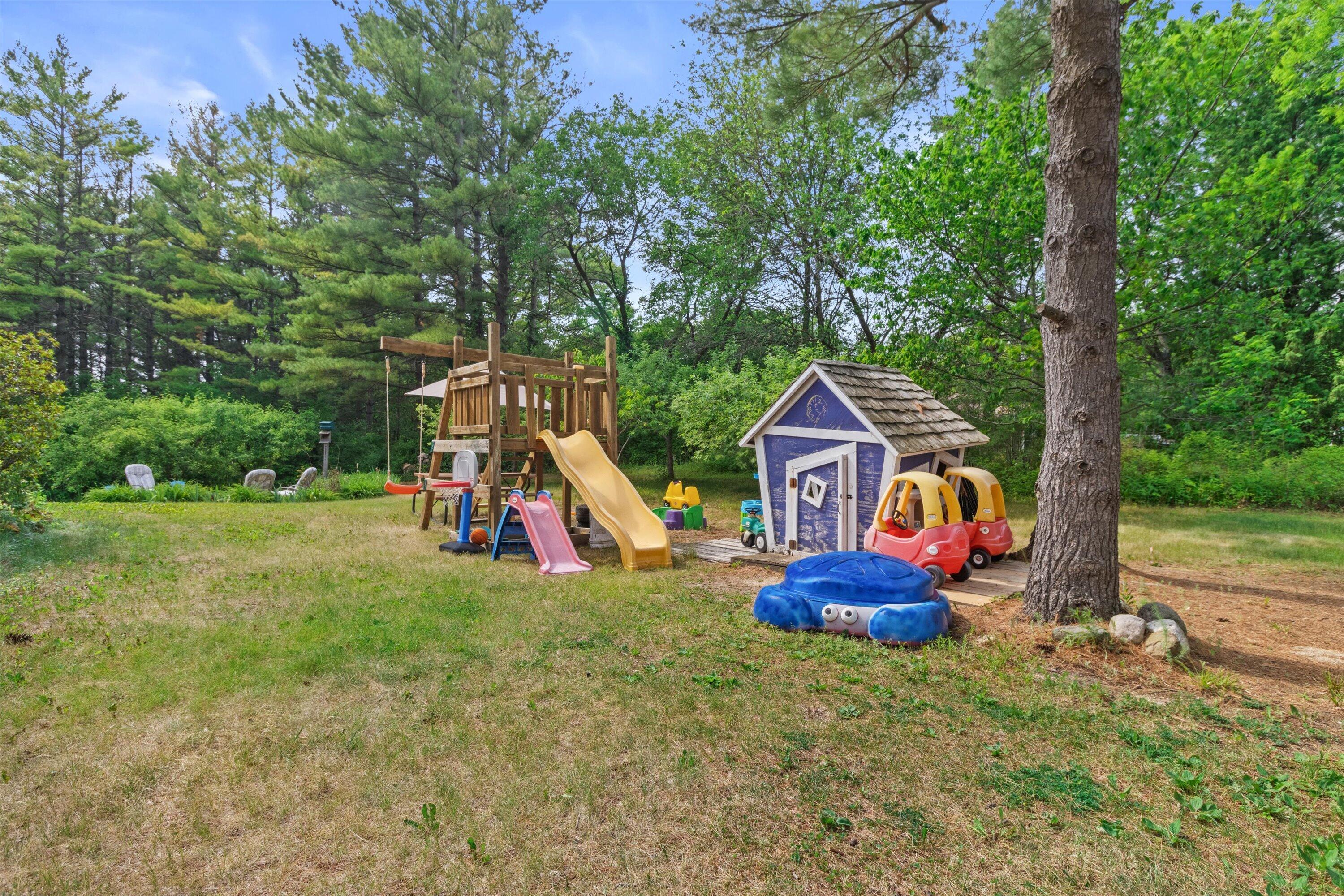 5581 Maple Road West Bend, WI 53095 - Photo 33 of 46 51-IMG_8842