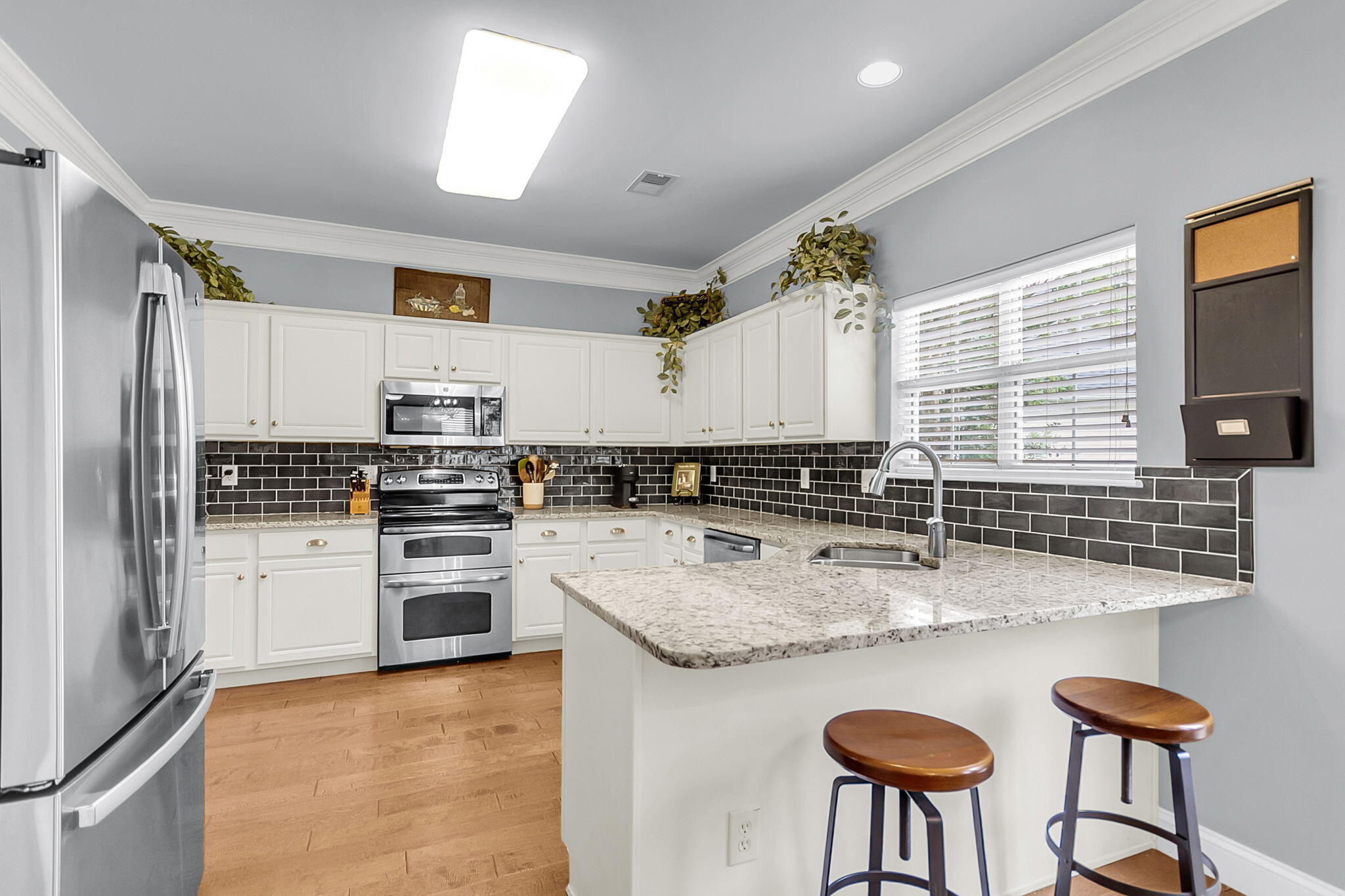 1516 Clarendon Way Mount Pleasant, SC 29466 - Photo 16 of 64 CREM - 1516 Clarendon-23