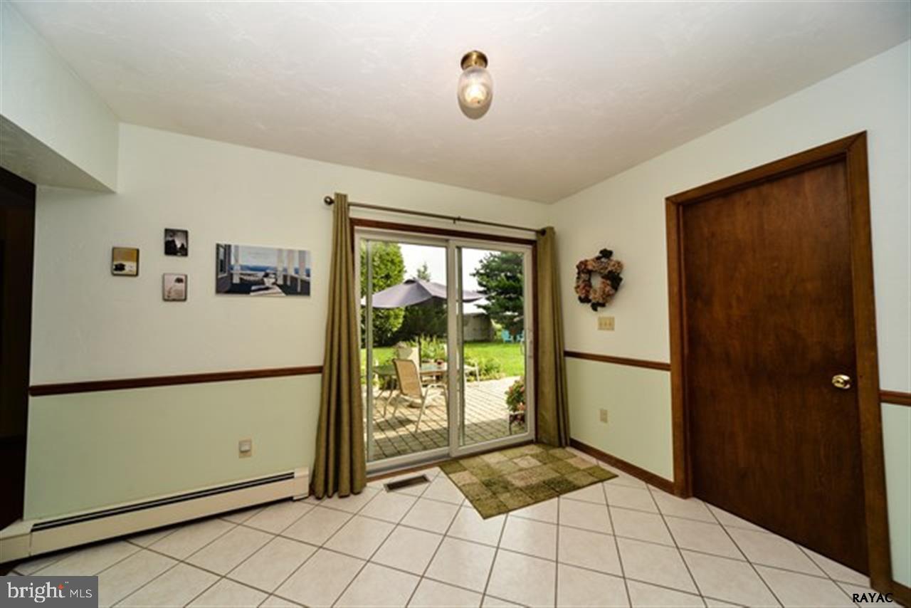 1036 Bair Road Hanover, PA 17331 - Photo 8 of 24