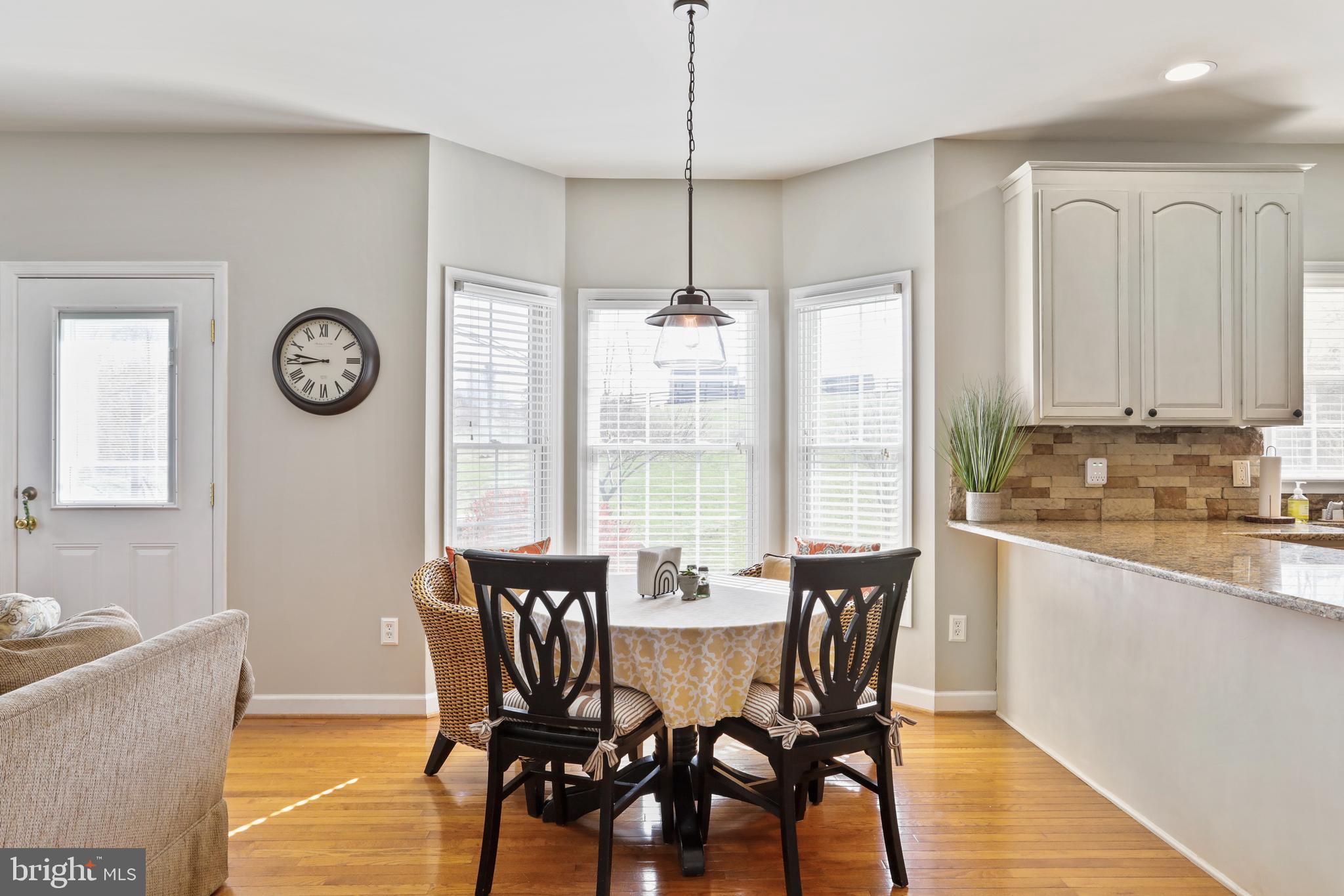 294 Freezeland Loop Road Linden, VA 22642 - Photo 20 of 83 Large breakfast area with bay window