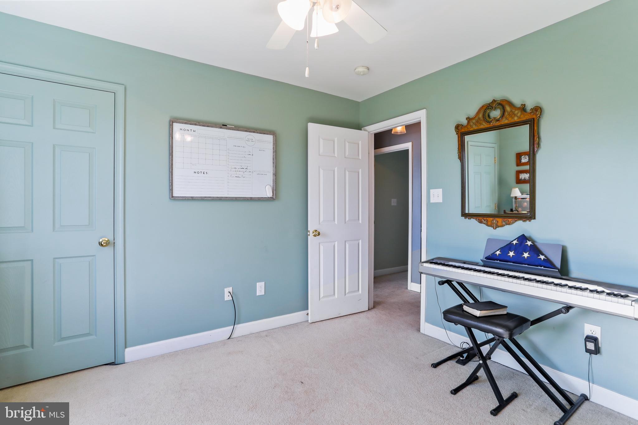 294 Freezeland Loop Road Linden, VA 22642 - Photo 44 of 83 Gallery Image 44