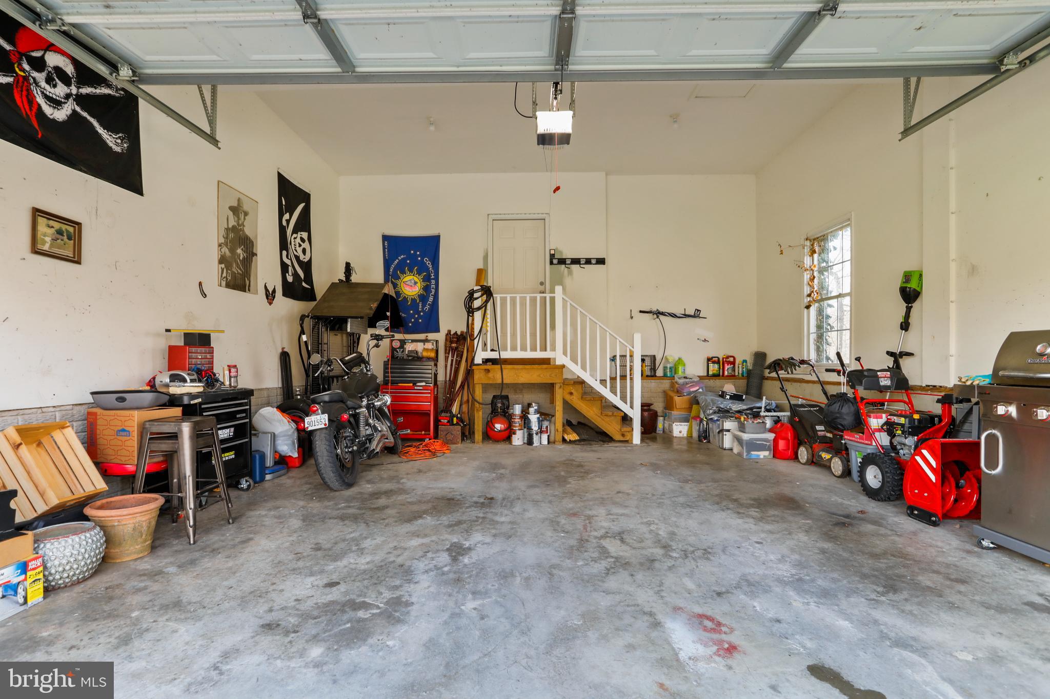 294 Freezeland Loop Road Linden, VA 22642 - Photo 53 of 83 Garage