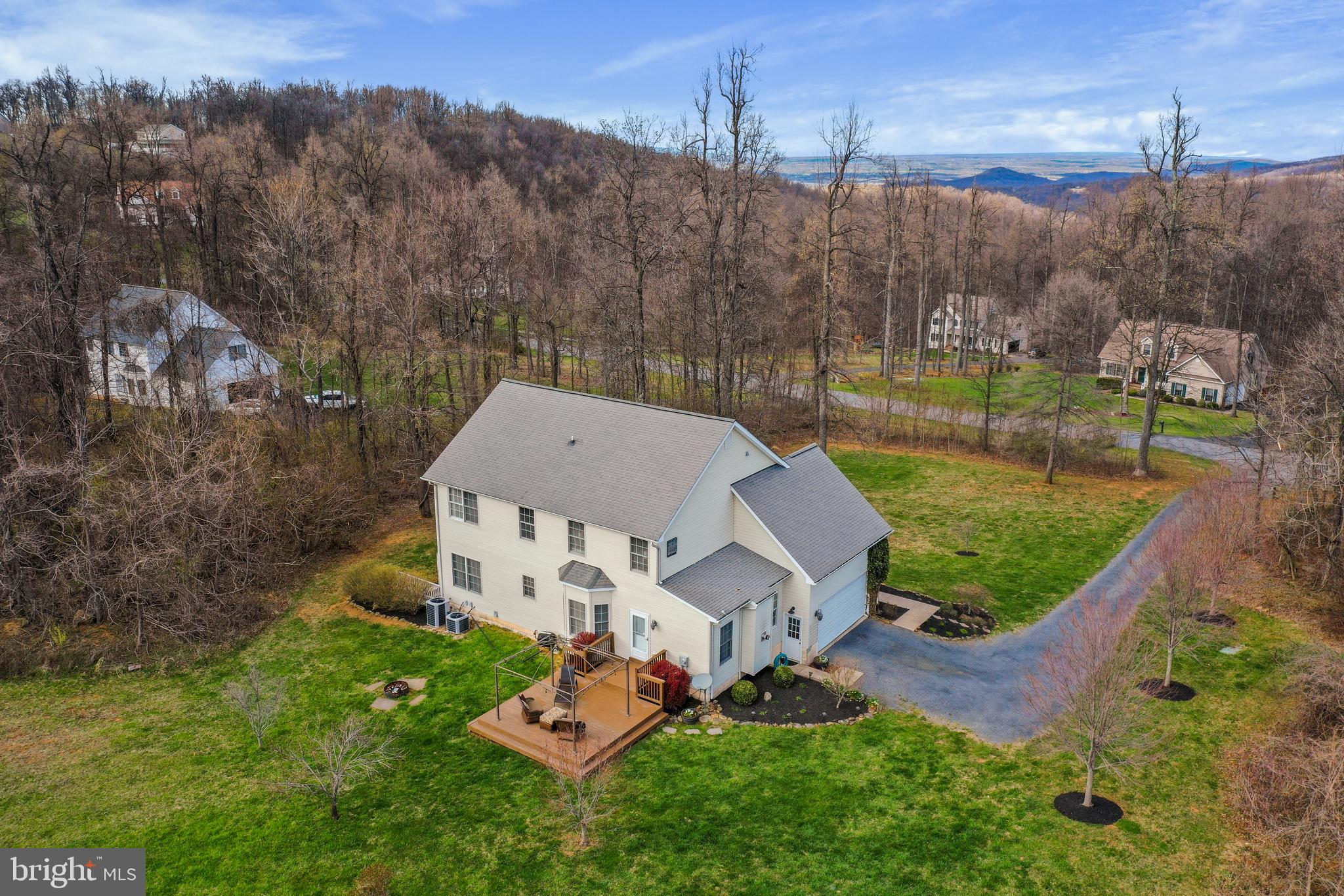 294 Freezeland Loop Road Linden, VA 22642 - Photo 73 of 83 Gallery Image 73