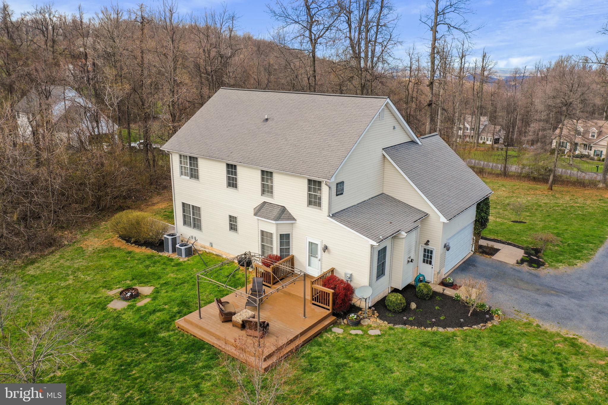 294 Freezeland Loop Road Linden, VA 22642 - Photo 74 of 83 Gallery Image 74