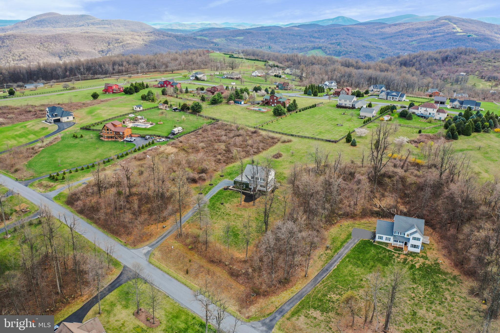 294 Freezeland Loop Road Linden, VA 22642 - Photo 77 of 83 Gallery Image 77