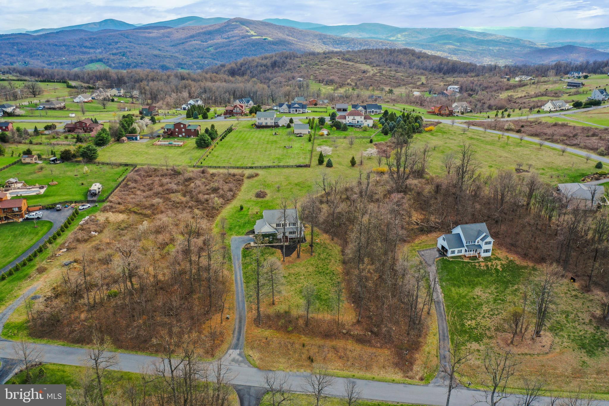 294 Freezeland Loop Road Linden, VA 22642 - Photo 79 of 83 Gallery Image 79