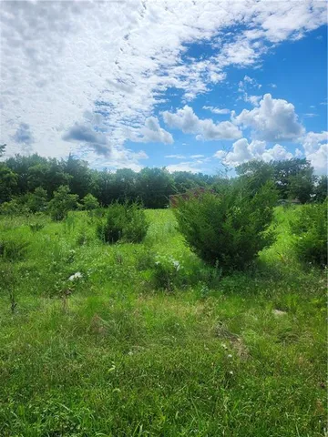 $9,000 | 21 Shady Lane, Linn Valley, KS 66040