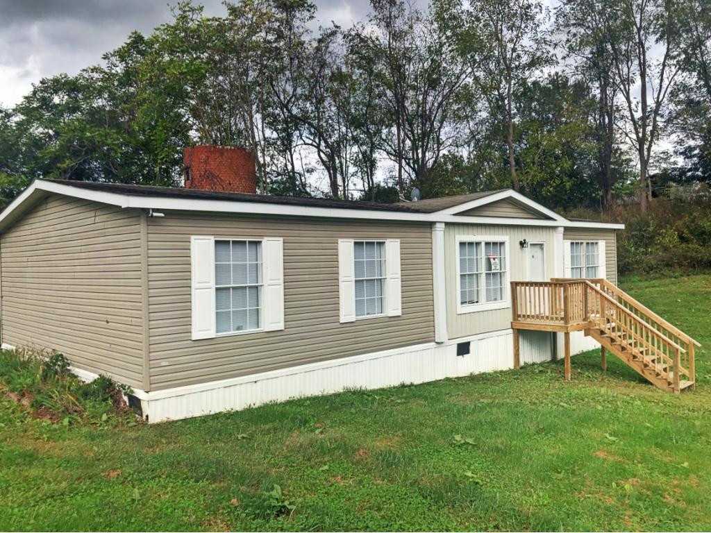 36247 Kelly Chapel Road Glade Spring, VA 24340 - Photo 3 of 35 Photo 3