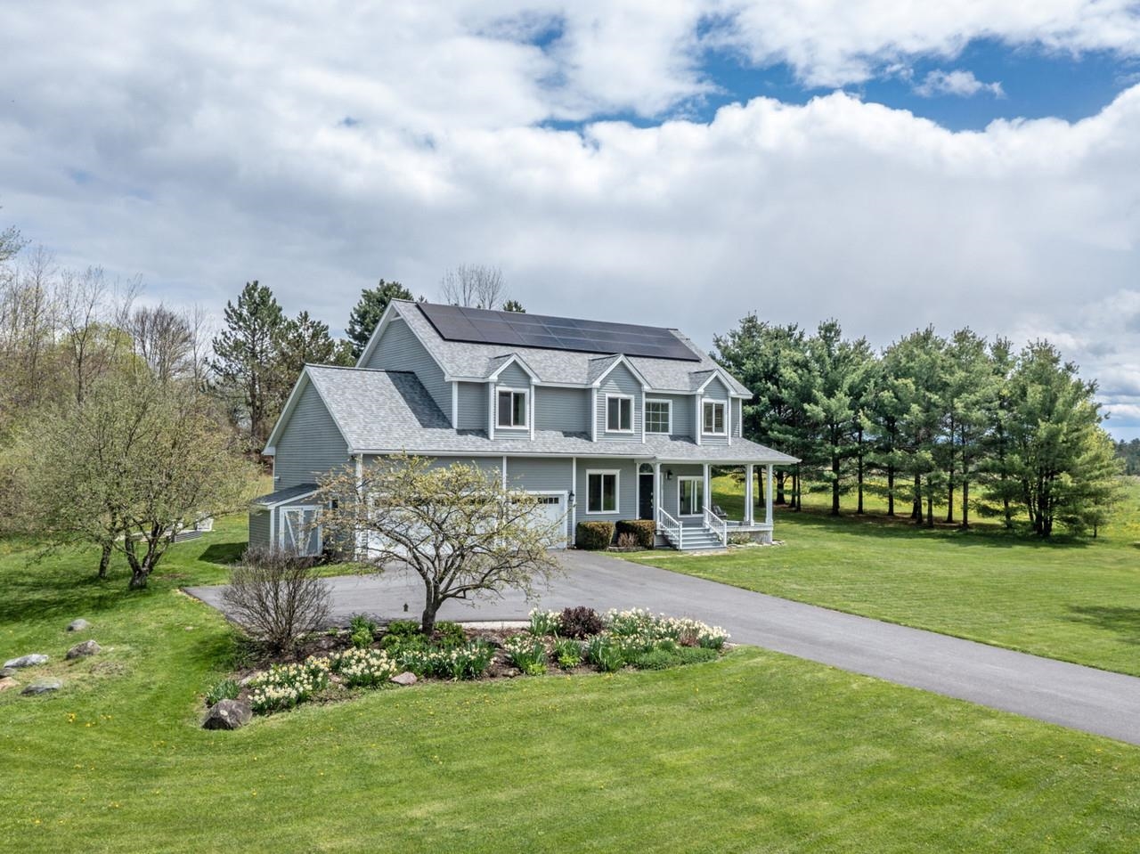 29 Maeck Farm Road Shelburne, VT 05482 - Photo 1 of 55
