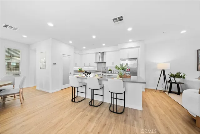 $1,450,000 | 188 Fixie, Irvine, CA 92618