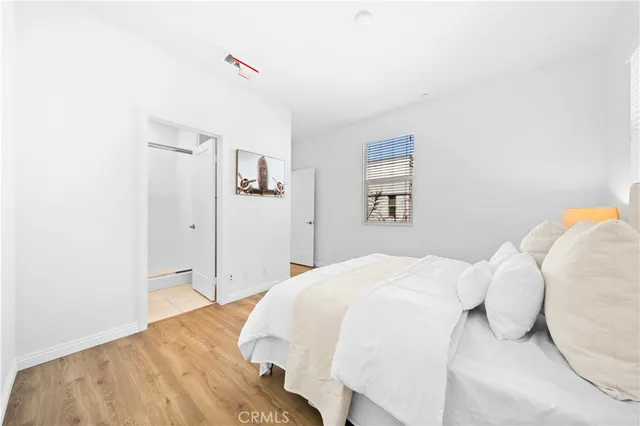 $1,450,000 | 188 Fixie, Irvine, CA 92618