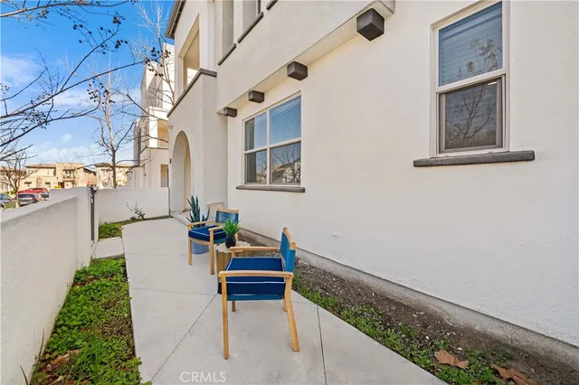 $1,450,000 | 188 Fixie, Irvine, CA 92618