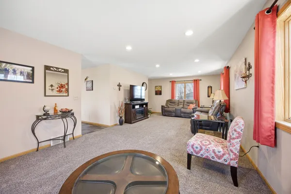 $449,000 | 18035 92nd Street Southeast, Fairmount, ND 58030